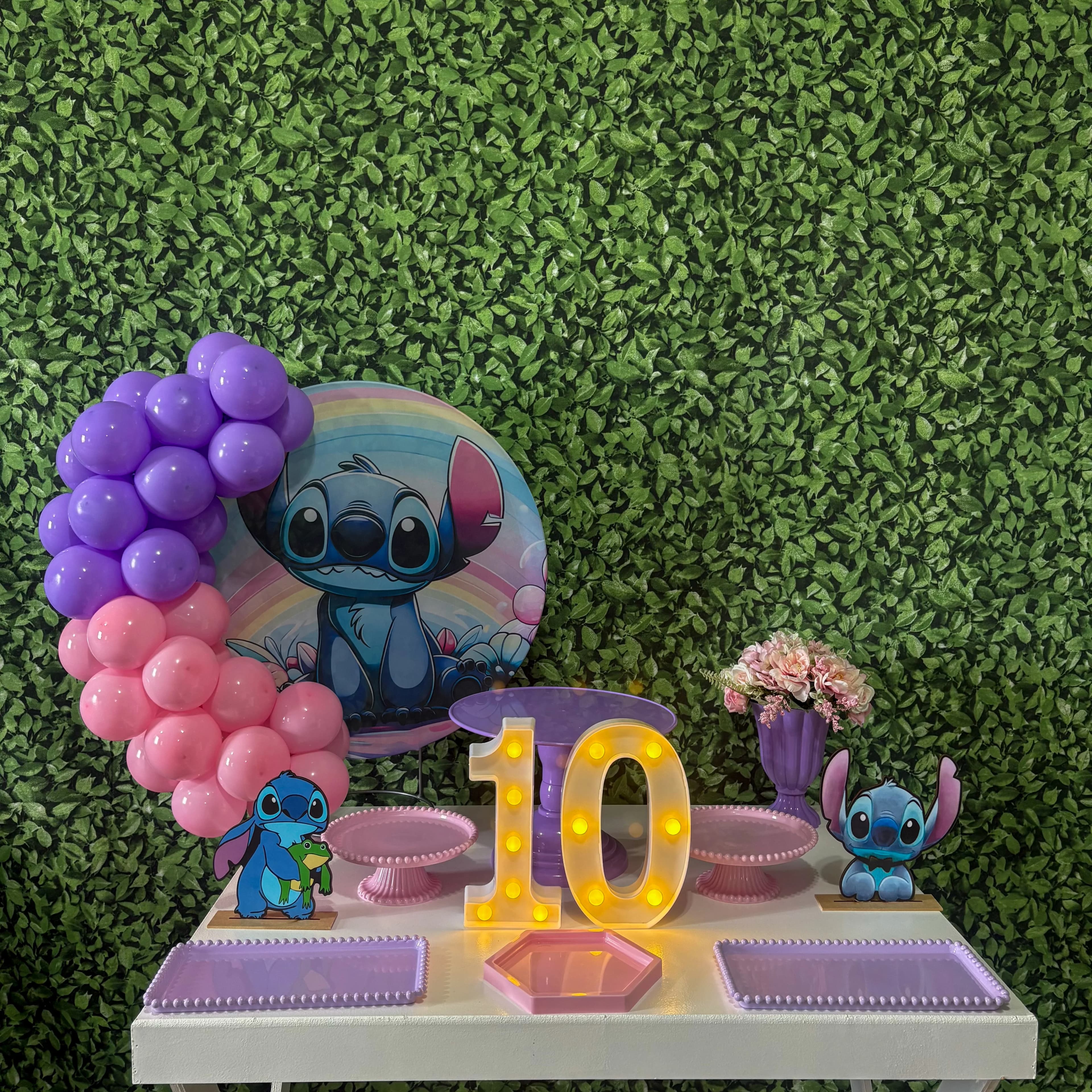 Kit Mesa - Stitch