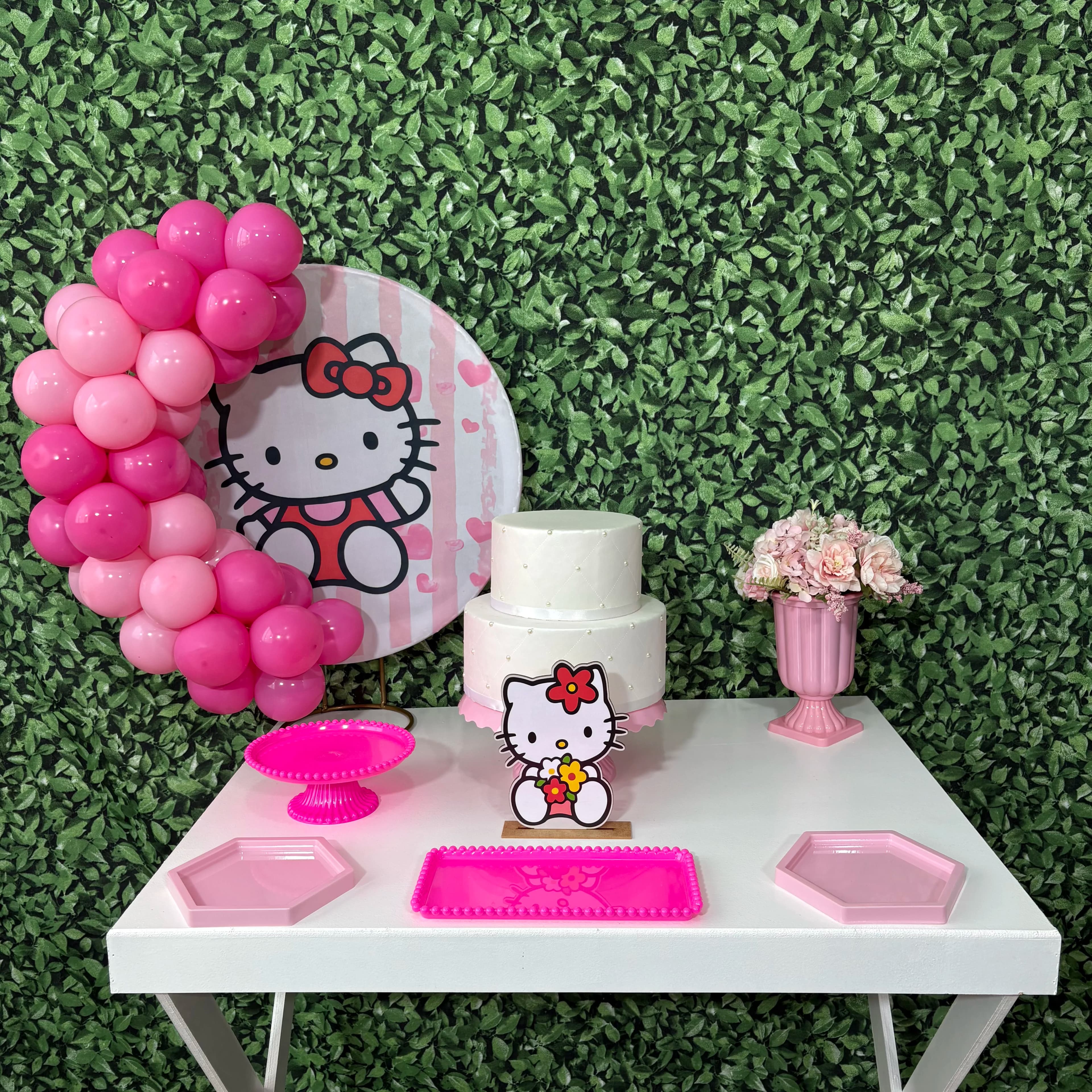 Kit Mesa - Hello Kitty