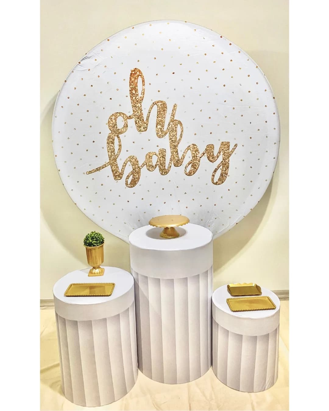 Kit Chá de Bebê Branco e Dourado